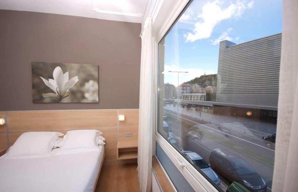 Pension Kursaal San Sebastian Exterior photo